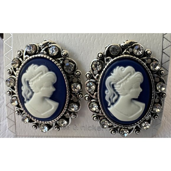 Classic Cameo CZ Blue Cream Silver Tone Oval Earrings NEW W Gift Bag - Picture 3 of 9